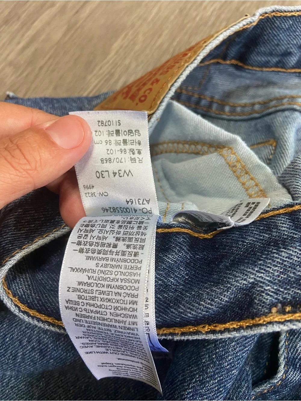 Levi's Straight Leg Men's Denim Jeans - Medium Blue